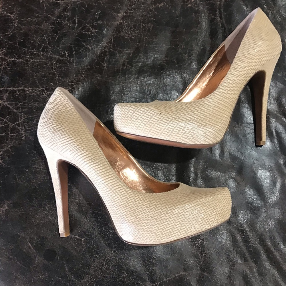 BCBG Parade platform pumps